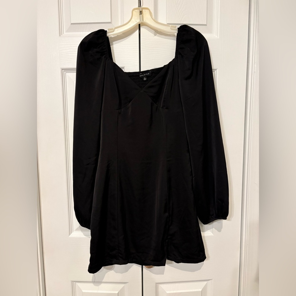 Kendall & Kylie Black Long Sleeve Dress